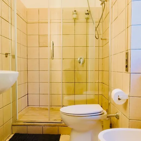 Kiwi Apartment *